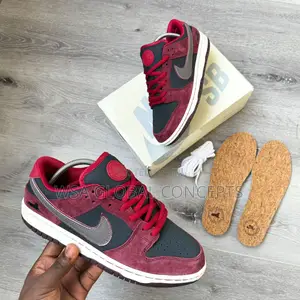Riot Skateshop X Nike Sb Dunk Low Mahogany