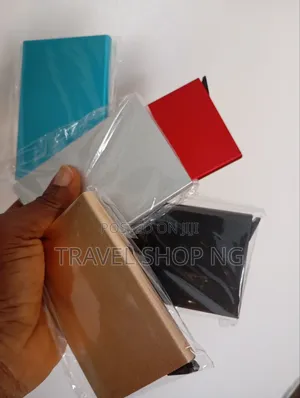 Rfid-blocking Pop Up Card Holder