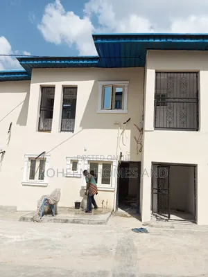 2bdrm Block of Flats in K Farm Estate, Ifako-Ogba for sale
