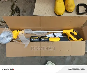 Brush Cutter Dewalt Cordless
