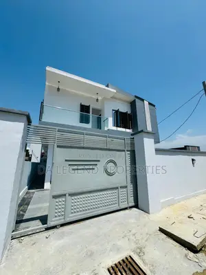 4bdrm Duplex in Gbagada for sale
