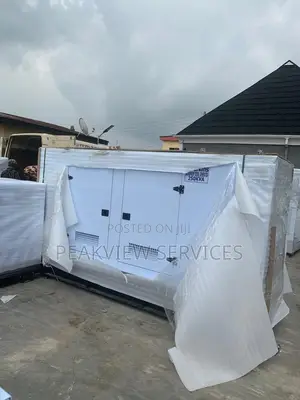 Prime Power 250kva Perkins Diesel Soundproof Generator