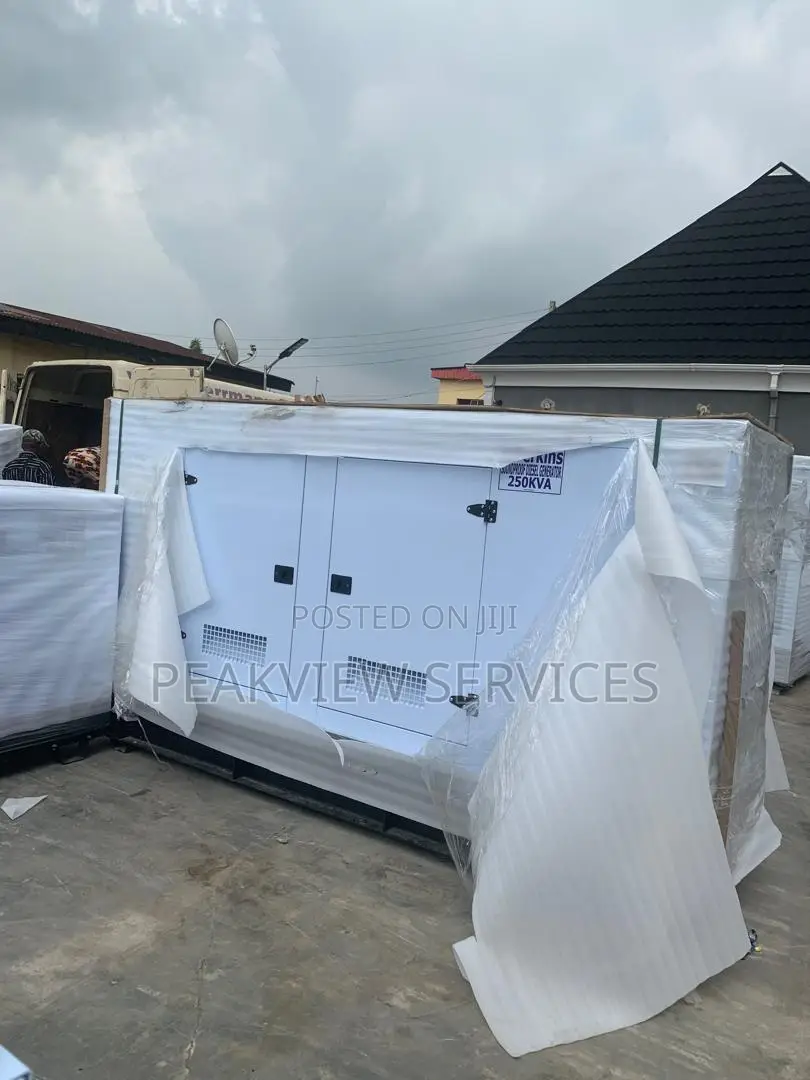 Prime Power 250kva Perkins Diesel Soundproof Generator