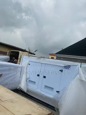 Industrial Machine 250kva Perkins Dieselsoundproof Generator