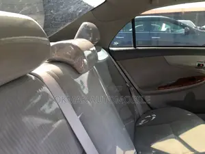 Toyota Corolla 2010 Black