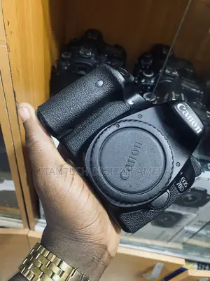 Canon 70d Body Only