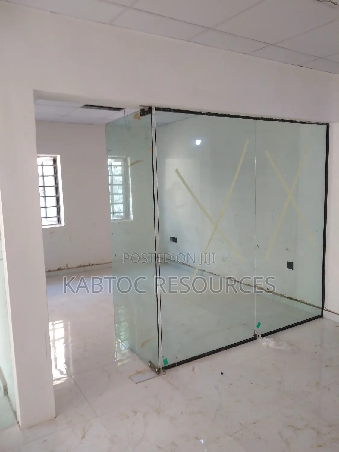 Frameless Glass Doors
