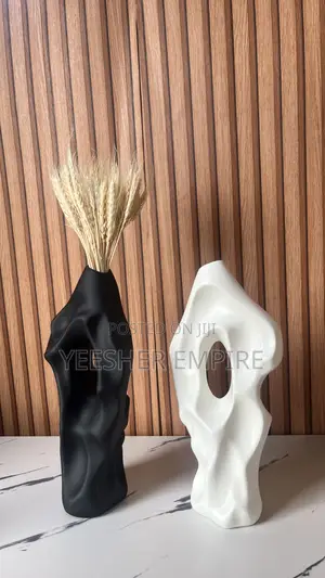 Nordic Coiled Vase