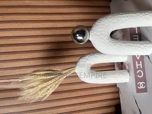 Nordic Decor Piece With Ball
