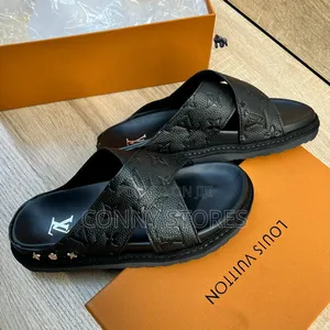 High Quality Louis Vuitton Pam Chunky Sole Side Chain