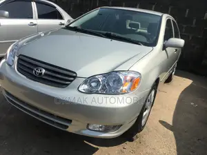 Toyota Corolla LE 2004 Silver