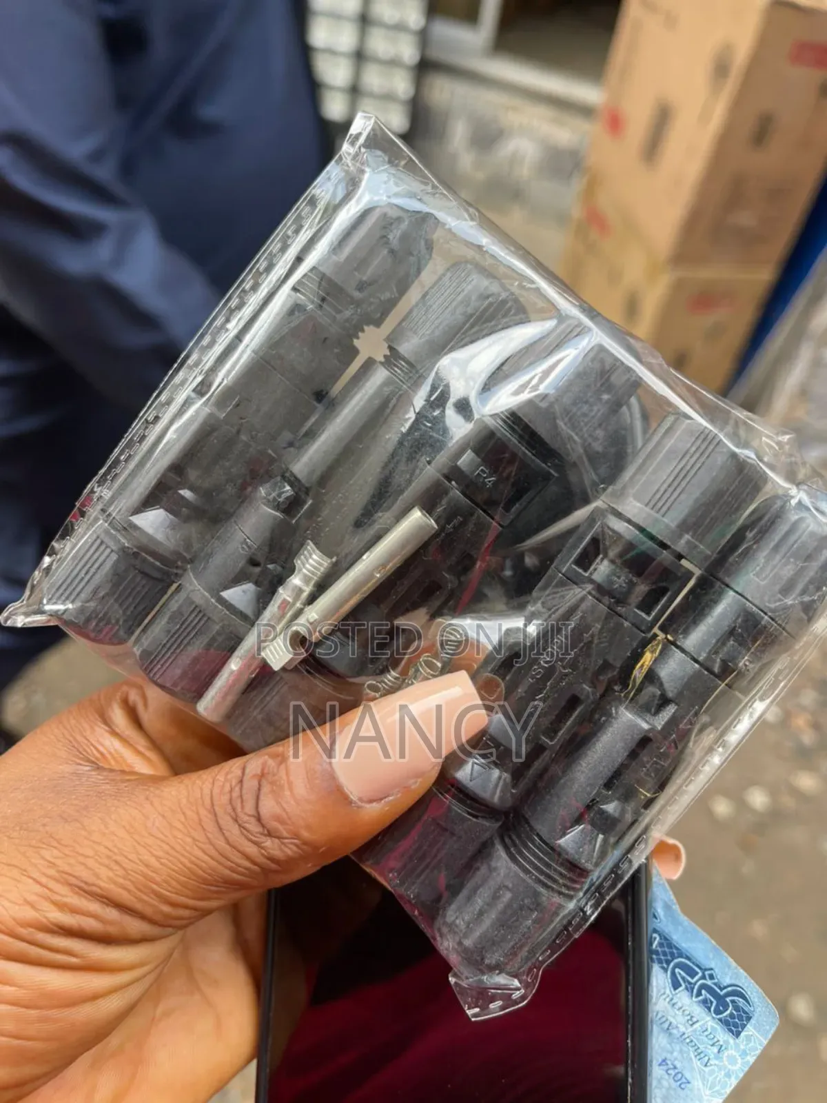 Mc4 Connector Available