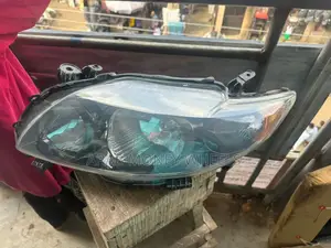 2011 Corola Head Lamp