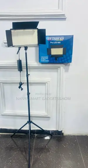 LED Light KIT PRO LED 800 With Stand