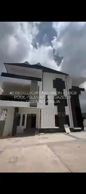 5bdrm Duplex in Inside An Estate, Guzape District for sale