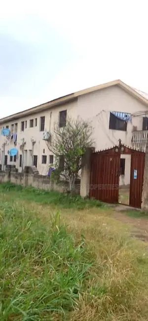 1bdrm Villa in Futa South Gate for sale
