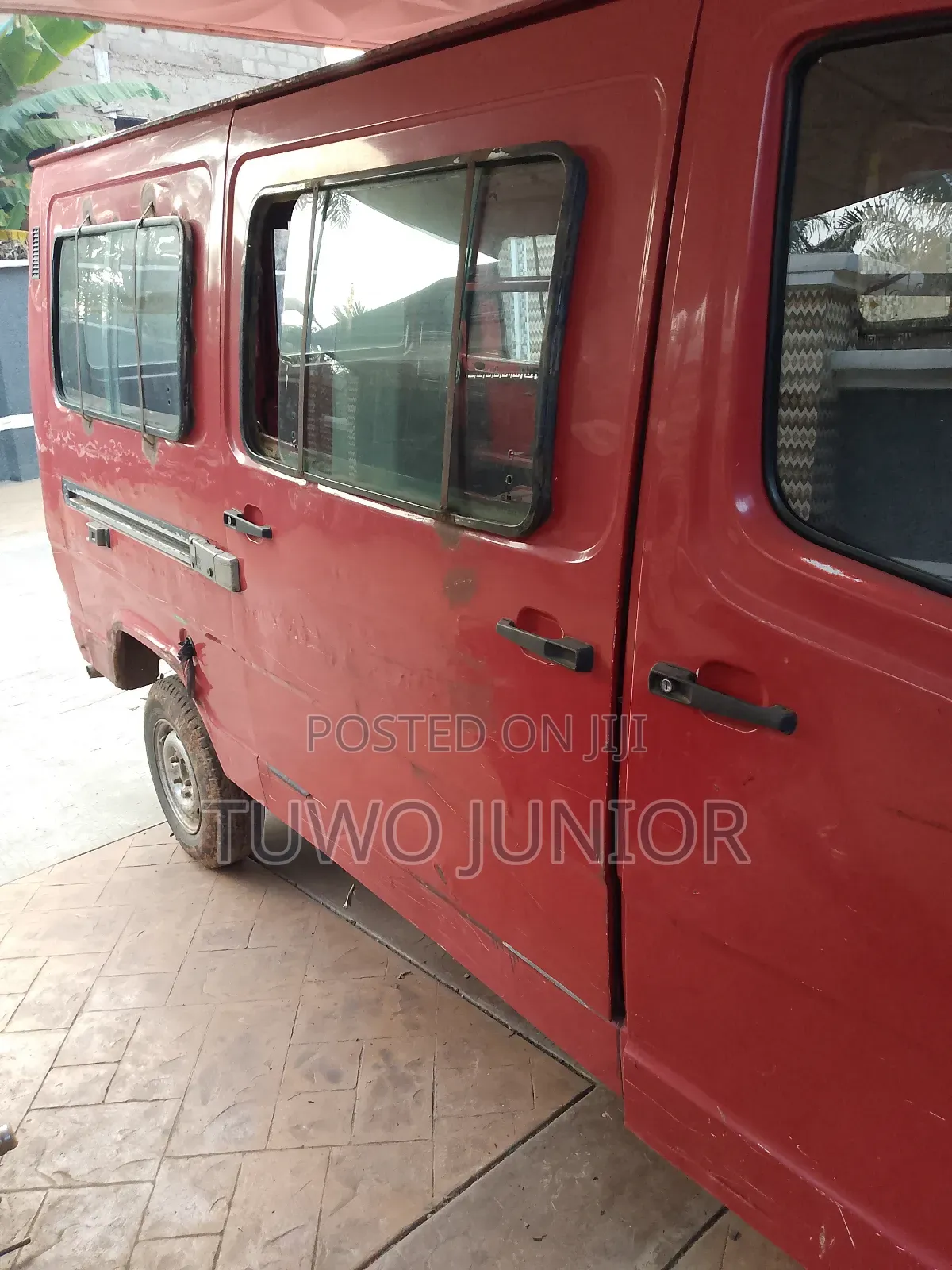 Mercedes-Benz Sprinter 2010 Red