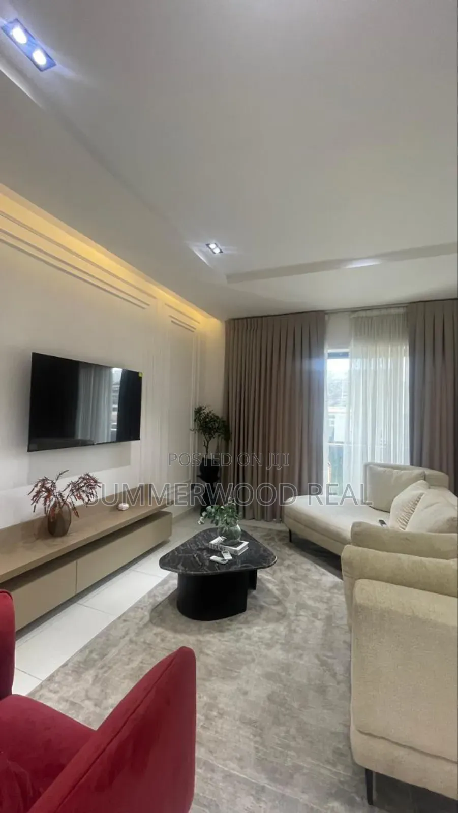 Furnished 2bdrm Apartment in Lekki Phase 1 for sale