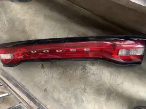 Dodge Charger 2014 Booth Light
