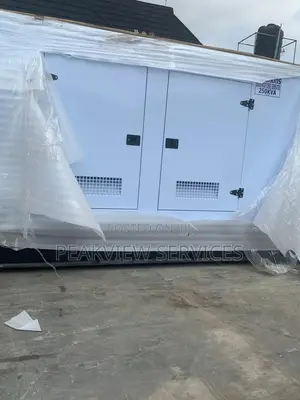 Electrical Power Perkins Diesel Soundproof 250kva Generator