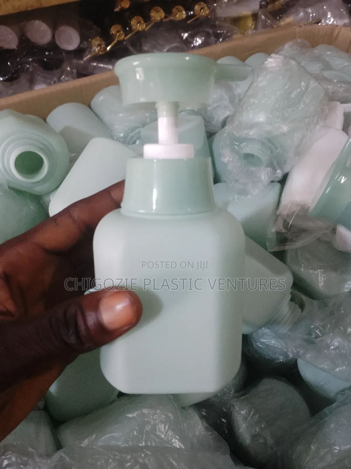 100ml With Pump Cover