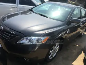 Toyota Camry LE 4dr Sedan (2.4L 4cyl 5A) 2009 Gray