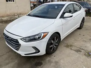 Hyundai Elantra Sport 2018 White