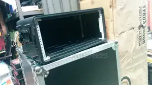 Mic Wireless Rack 4 Unite