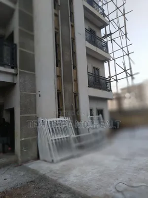 3bdrm Apartment in Katampe District for sale