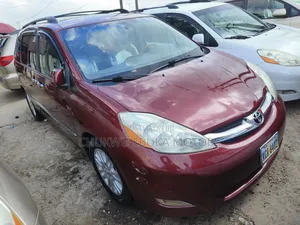 Toyota Sienna XLE Limited 2008 Red