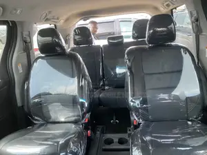 Toyota Sienna SE 8-Passenger 4dr Minivan (3.5L 6cyl 6A) 2015 White