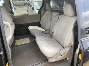 Toyota Sienna LE 7 Passenger Mobility 2012 Black