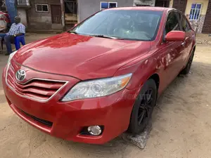 Toyota Camry LE 4dr Sedan (2.5L 4cyl 6AM) 2010 Red