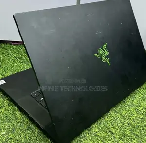 Laptop Razer Blade 16GB Intel Core I7 SSD 1T