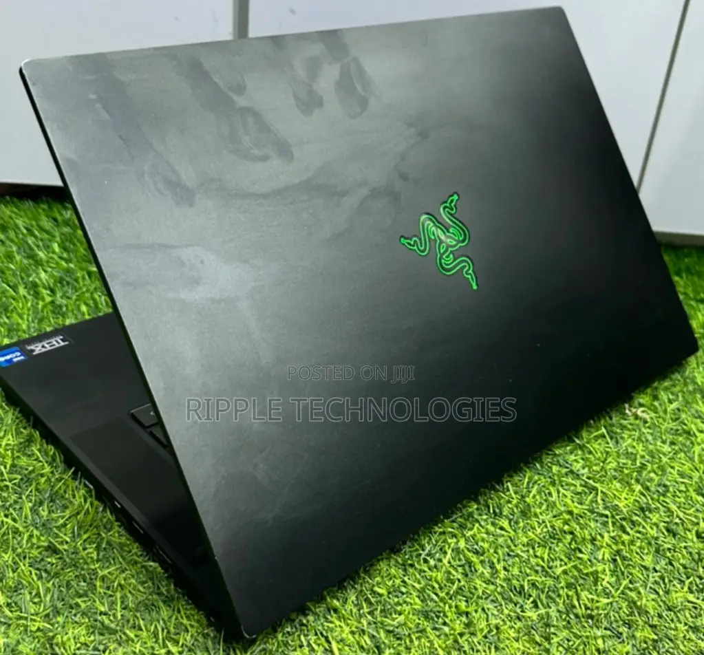 Laptop Razer Blade 32GB Intel Core i7 SSD 1T