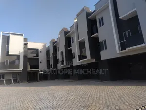 4bdrm Townhouse/Terrace in Jahi One for Sale