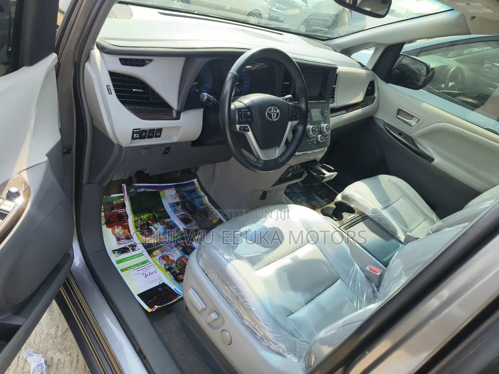 Toyota Sienna 2015 Gray