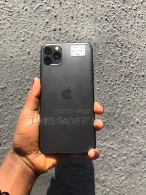 Apple iPhone 11 Pro Max 64 GB Gray