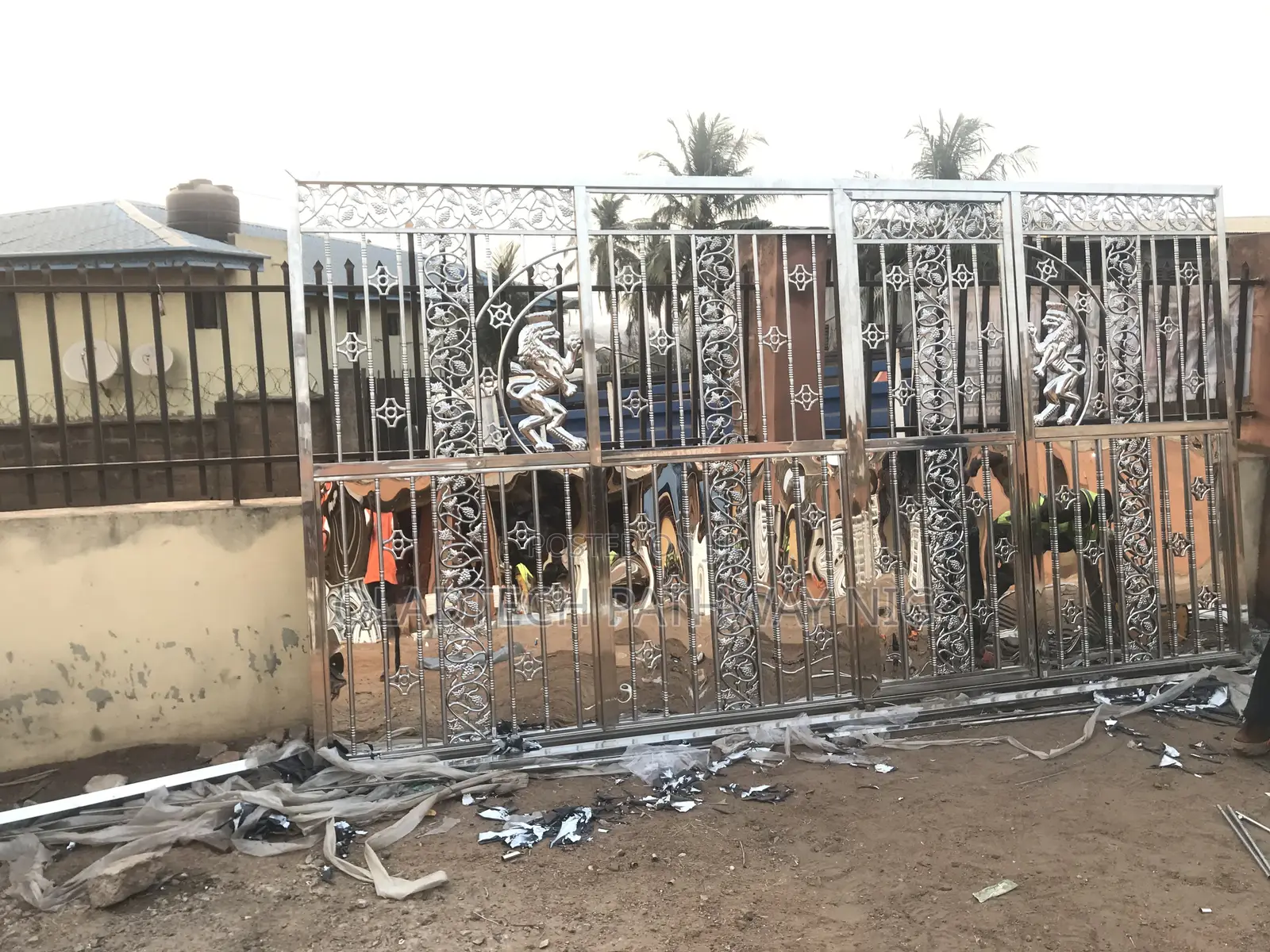 Gate Stainless Steel