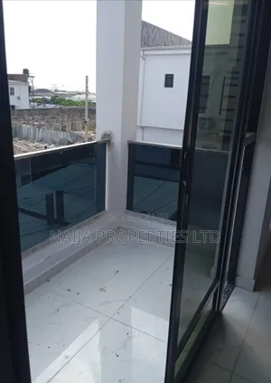 5bdrm Duplex in Orchid, Lekki for rent
