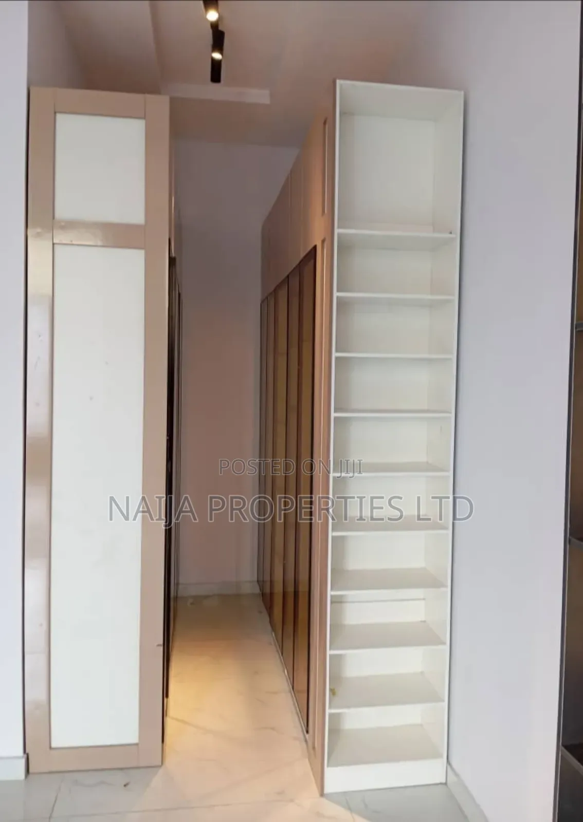 5bdrm Duplex in Orchid, Lekki for rent