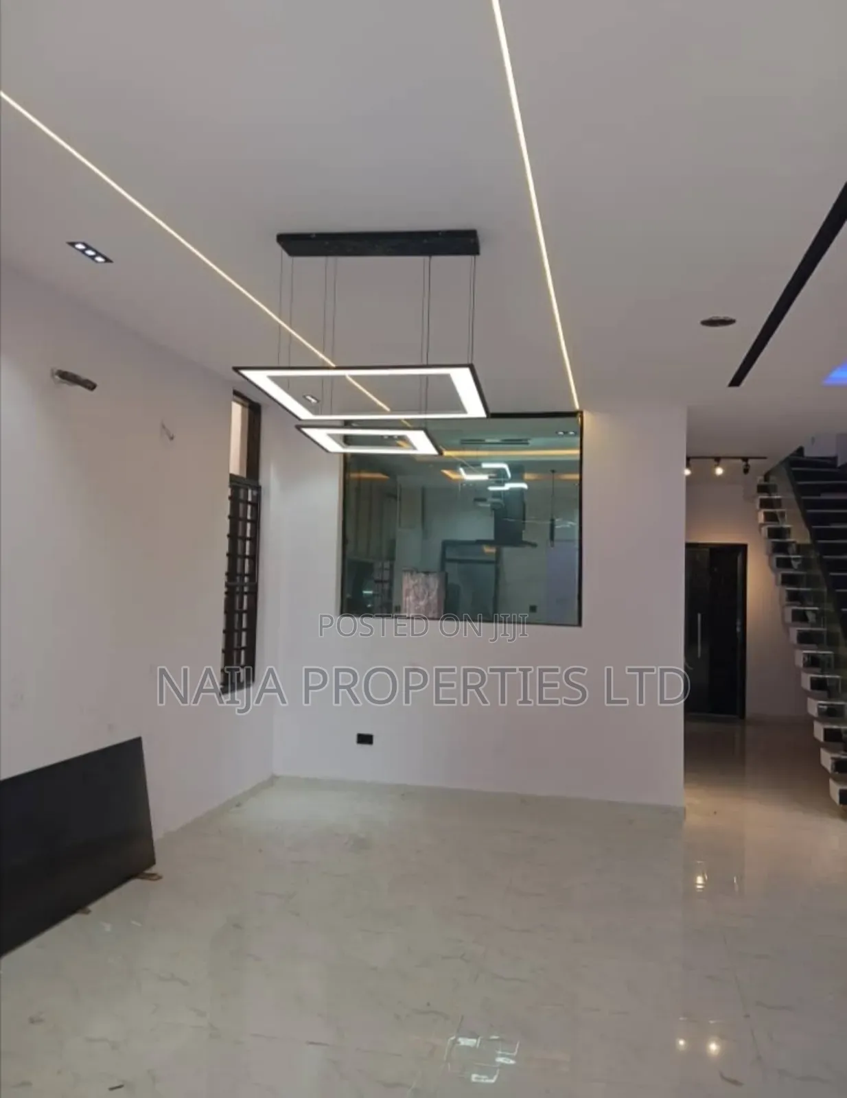 5bdrm Duplex in Orchid, Lekki for rent