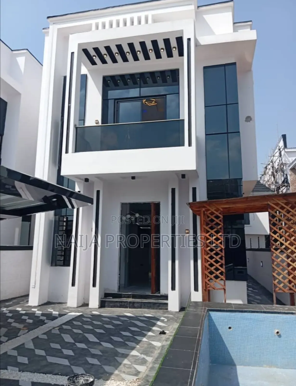 5bdrm Duplex in Orchid, Lekki for rent