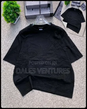 High Quality Round Neck T-Shirts