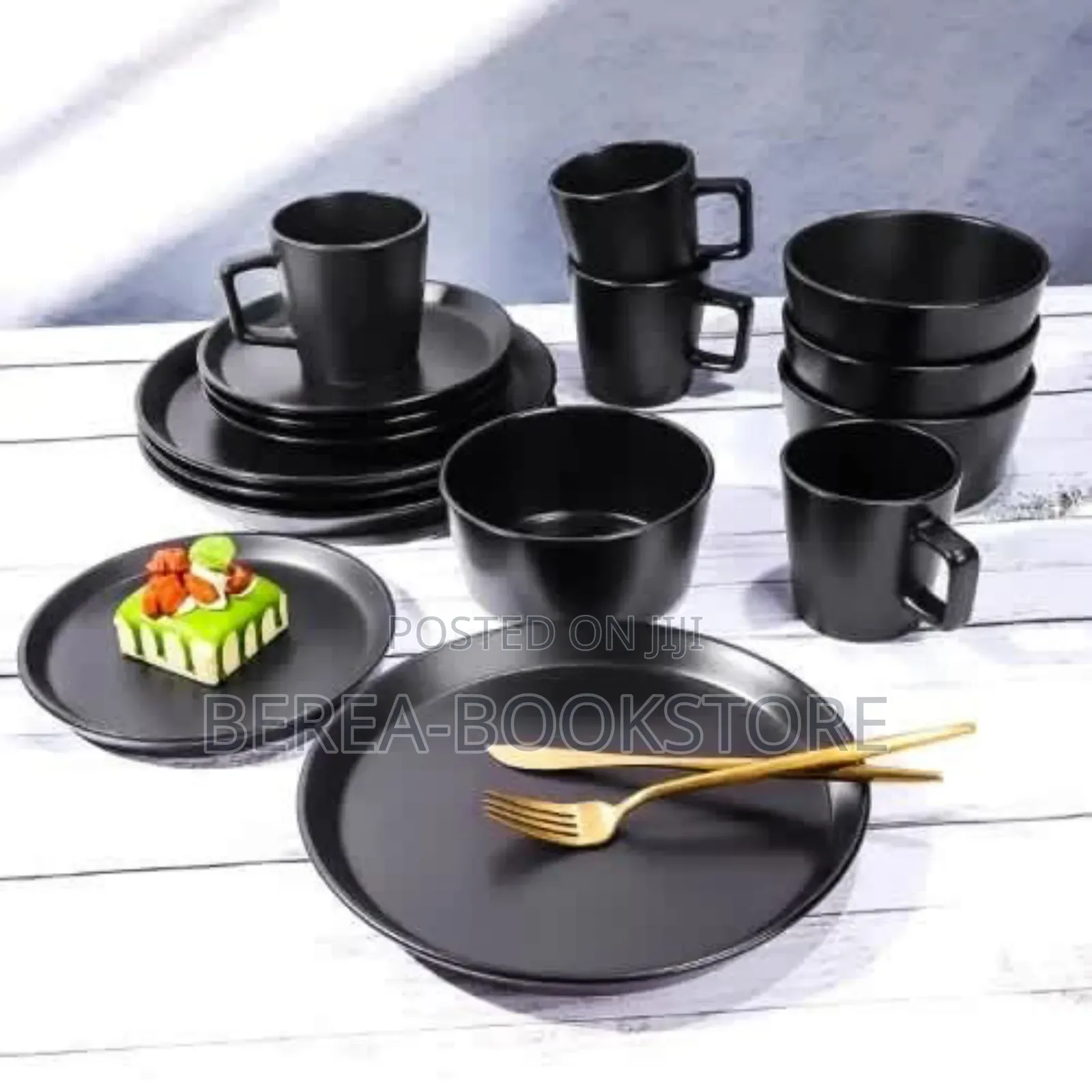 Stoneware Dinner Set and Mugs - 16 PCS