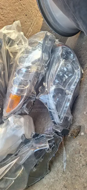 Tokunbo Headlamp Corolla 2010 Model Very Clean