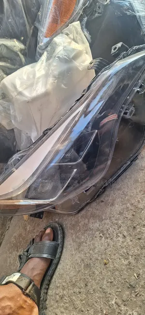 Right Side Tokunbo Headlamp Corolla 2016-2019 Model