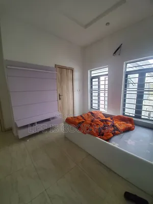 1bdrm Apartment in Royal Pine, Chevron for rent