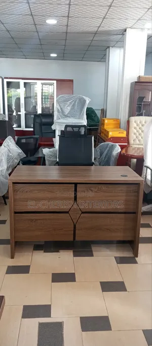 Supper Class Office Table 1.4meter
