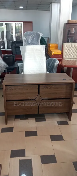 Supper Class Office Table 1.4meter
